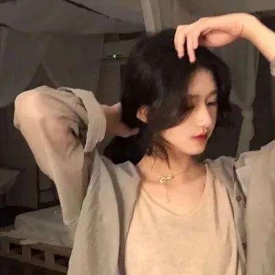 裴先生他每天都在捂马甲